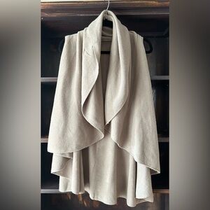 Elegant Draped Layered Sleeveless Shrug | One Size | Light Beige Gray